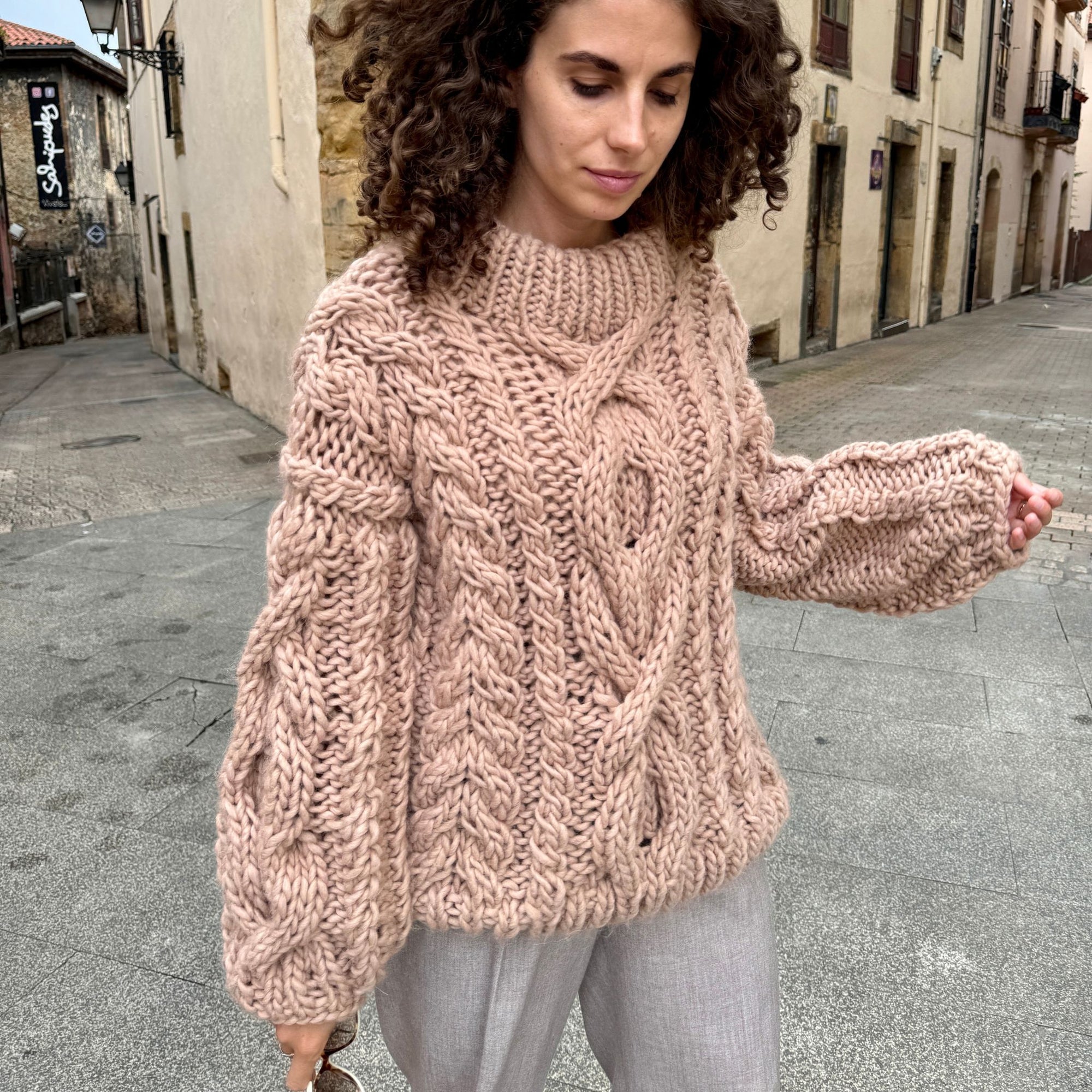 Knitting pattern. Uno