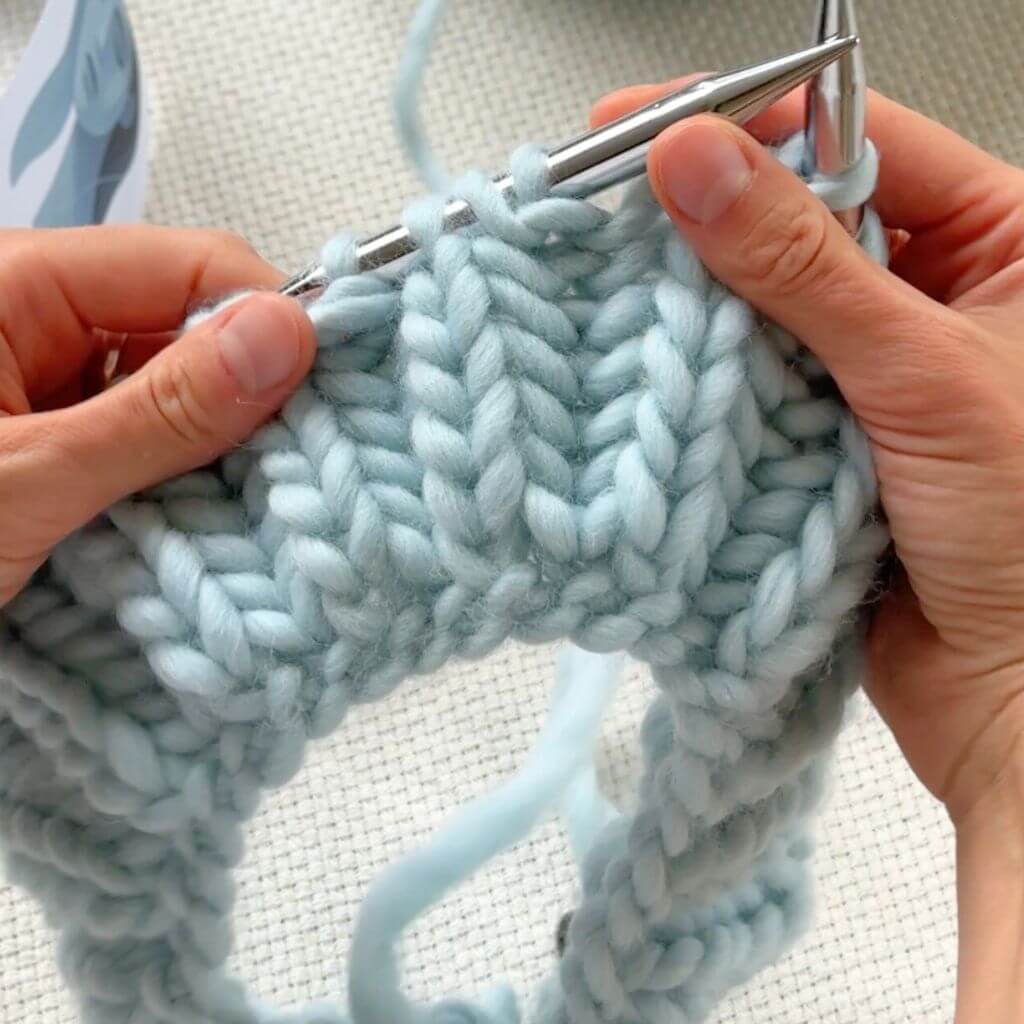 FACES SKY BLUE - The Woolcatcher