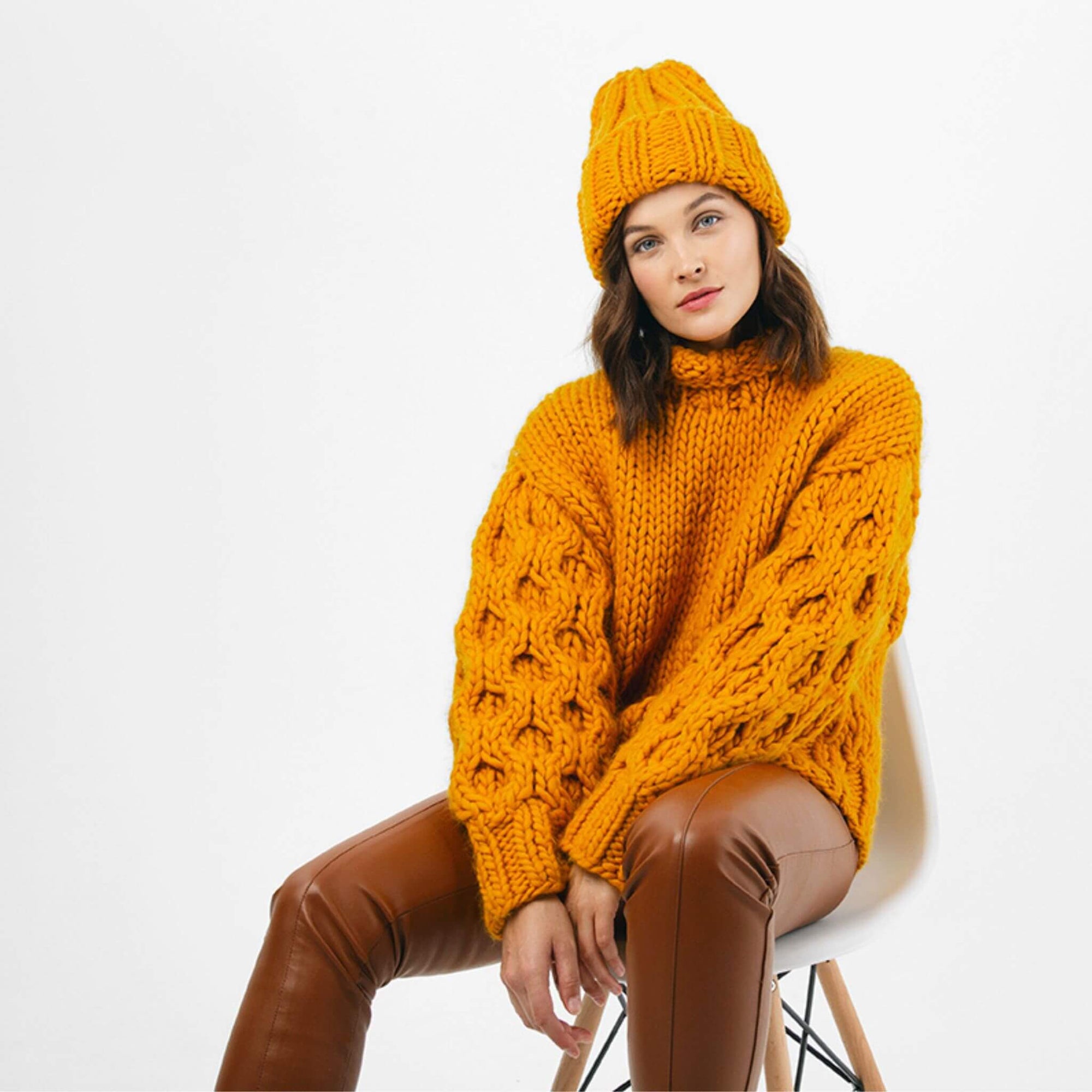 RIB STUDIO HAT. Pattern - The Woolcatcher